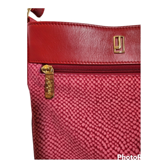 Jafferjees Genuine Leather Crossbody Purse - Picture 3 of 8